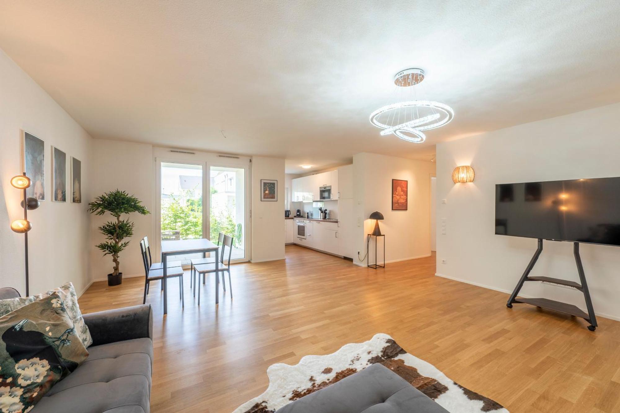 Exquis 2Br Luxus Apartment Tao I Parken I Netflix I Garten I Familienfreundlich I Holzgerlingen Extérieur photo